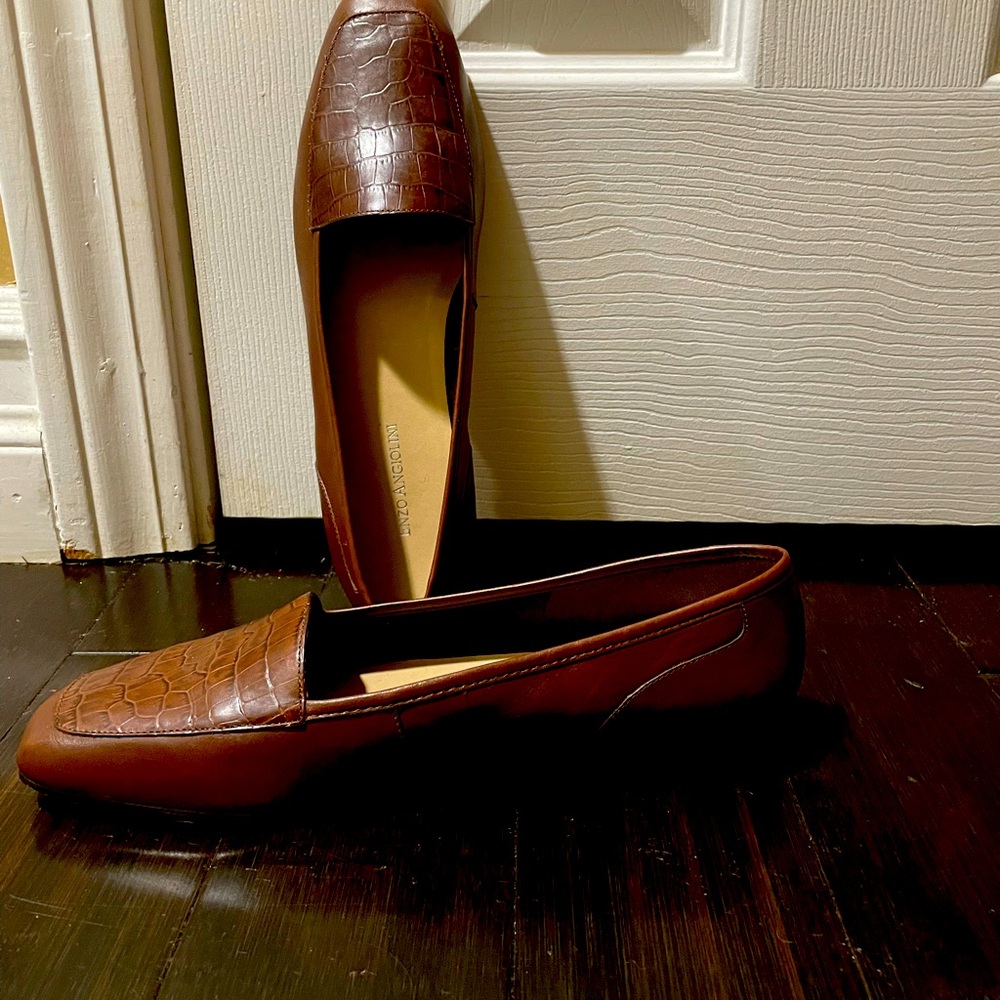 Enzo Angiolini flats